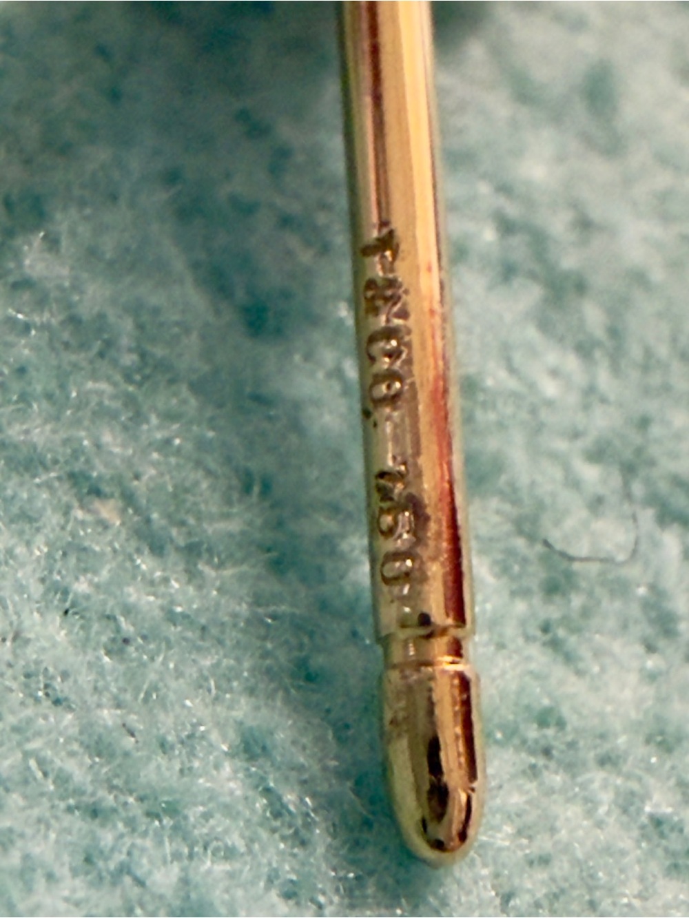 Tiffany & Co. 18K Yellow Gold Mini x Cross Stitch Stud Earrings - Picture 14 of 14